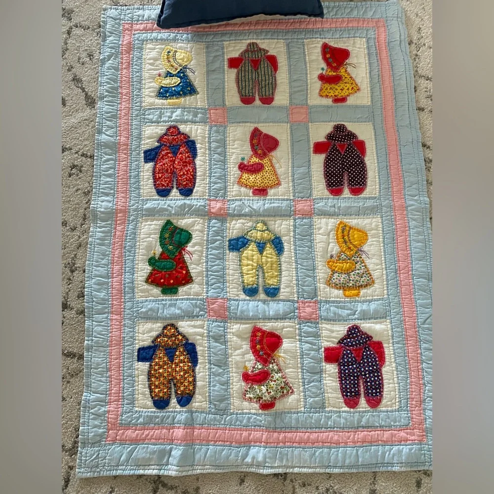 Handmade 49”/34” Crib Sunbonnet Quilt & Throw Pillow